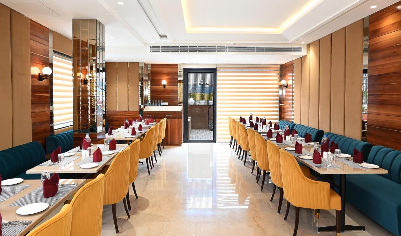 Hotel Classio Royale Amritsar Exterior photo